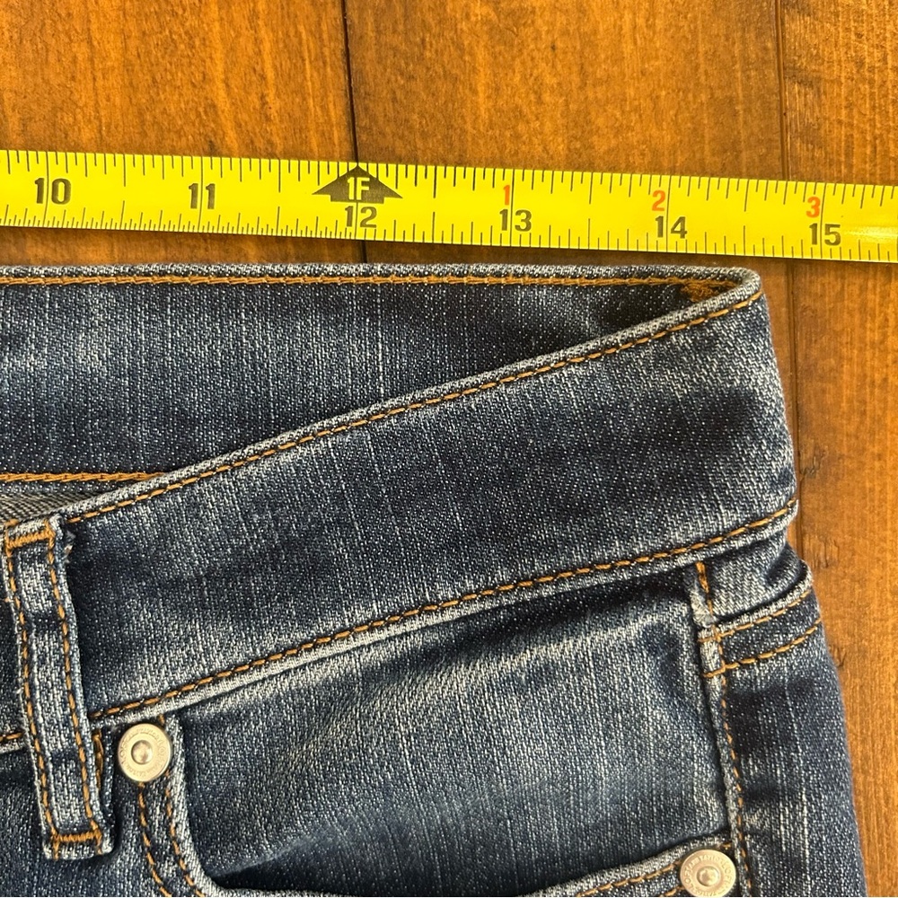 Loft Straight Leg Cropped Jeans EUC - Picture 7 of 9